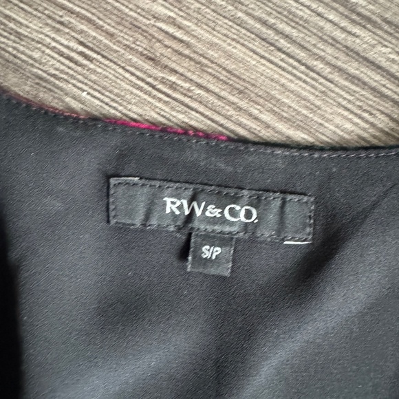 RW&CO Black Floral Sleeveless Blouse – Size S - Picture 2 of 5